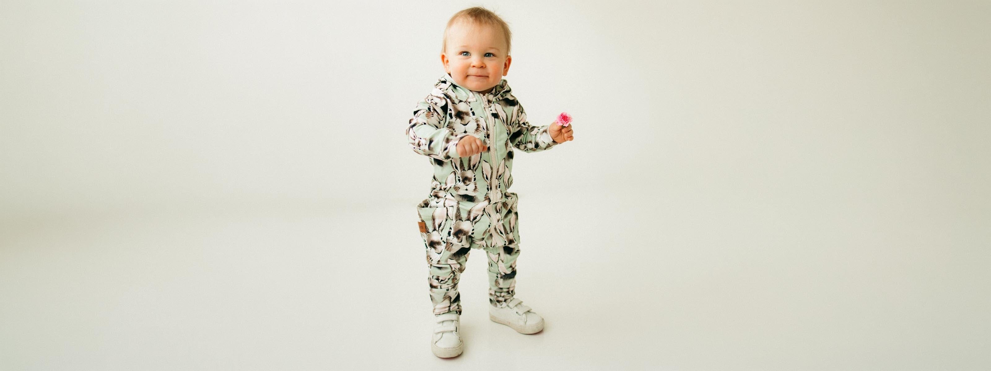 Lasten jumpsuitit ja haalarit