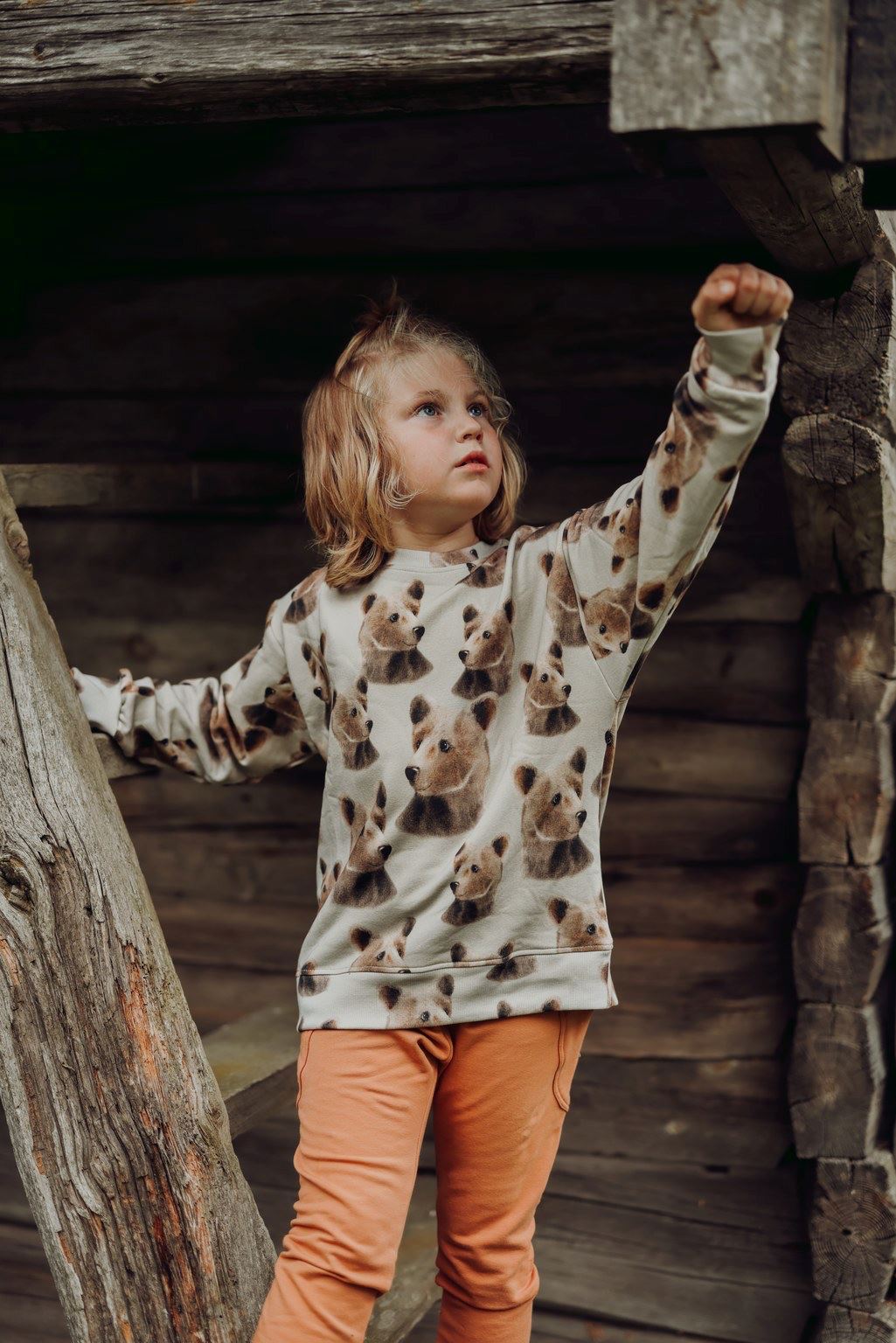 BEAR OVERSIZE SWEATER | GREEN Paita Kings of the Forest