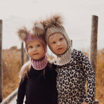 Cable Double Fur Pom -Kypärämyssy, Merinovilla | Iceberry Pipo A World Full of Smiles