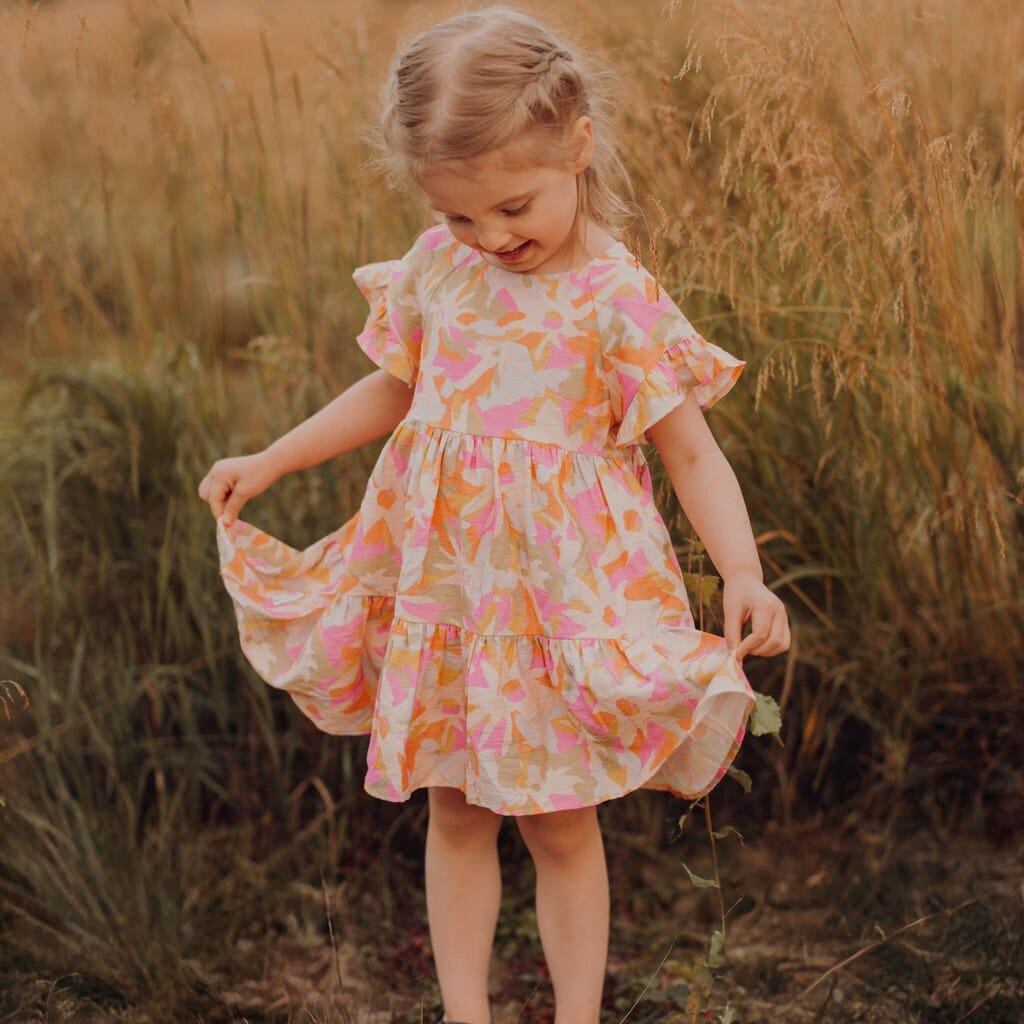 Daydream Frill -Mekko Mekko Dancing In The Sunshine