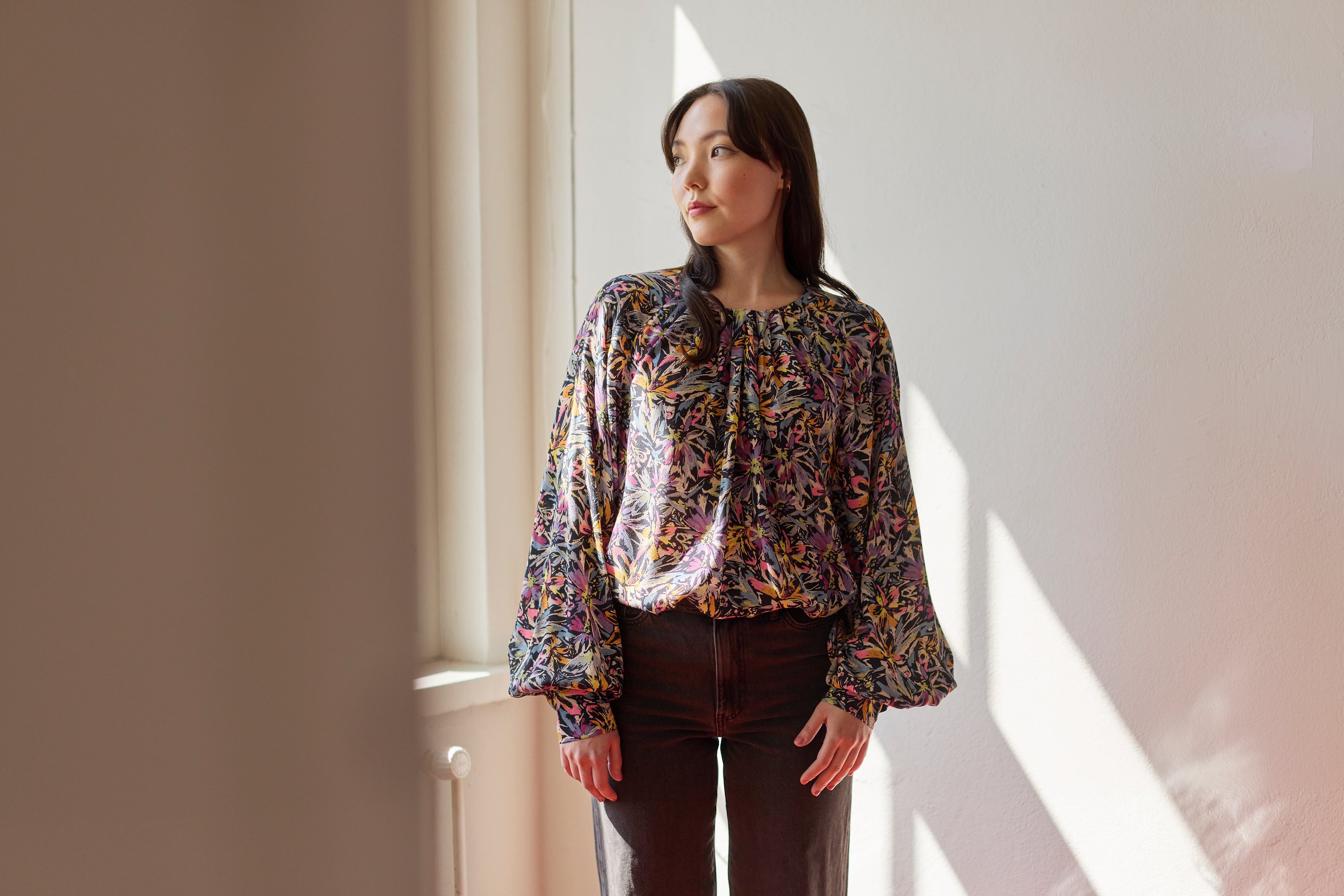 Fantasy Voluminous Blouse -Paita Aikuisten paita Can't Stop Dreaming