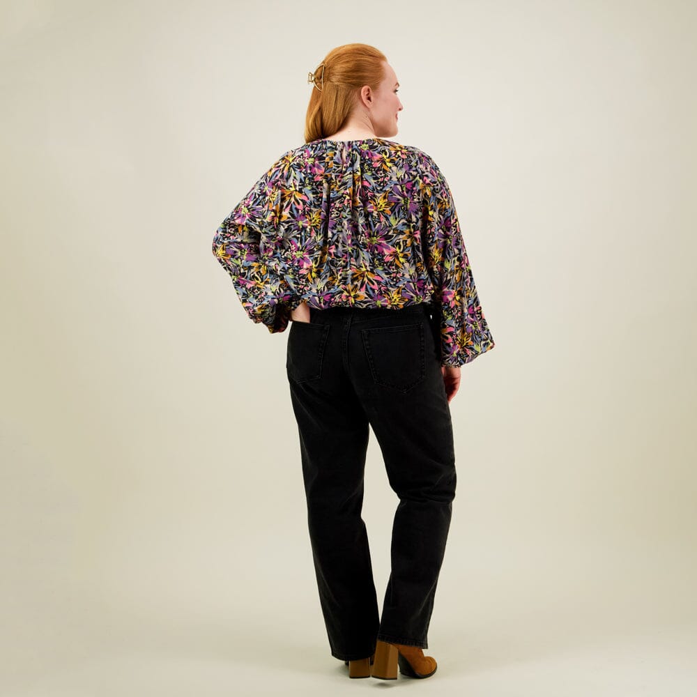 Fantasy Voluminous Blouse -Paita Aikuisten paita Can't Stop Dreaming