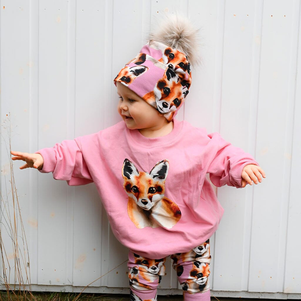 Fox Rosy Oversize Sweater -Collegepaita Pitkähihainen paita Urban Story