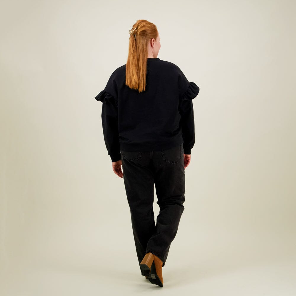 Frill Sweater -Collegepaita | Licorice Aikuisten paita Can't Stop Dreaming