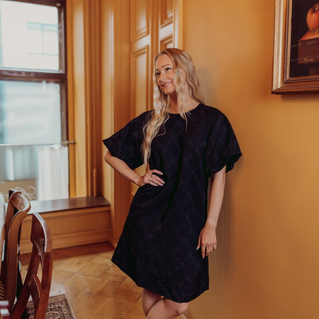 Jacquard Dress -Mekko | Licorice Aikuisten mekko Metsola