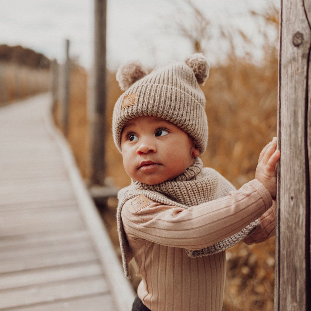 Knitted Neck Warmer -Merinovillakauluri | Stormy Huivi A World Full of Smiles