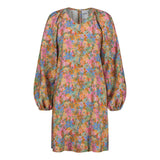 Tuotekuva naisten tunikamallinen viskoosimekko Cynthia De Vitin kuosilla, pitkät puhvihihat ja sivutaskut