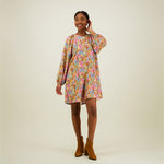 Naisten tunikamallinen viskoosimekko Cynthia De Vitin kuosilla, pitkät puhvihihat ja sivutaskut