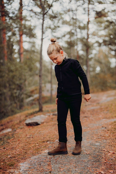 MERINO FLEECE CARDIGAN | BLACK Takki Little Things in Life