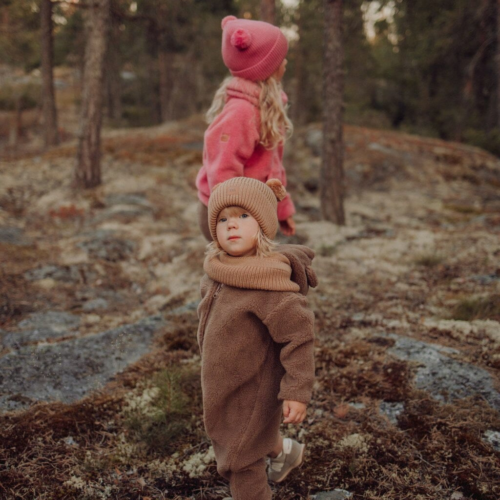 Merino Knitted Pom Pom Beanie | Rosy Pipo Happy Hearts