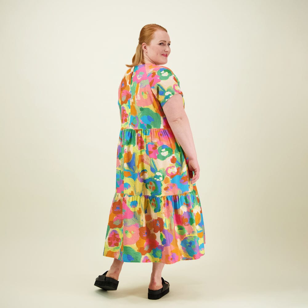 Miracles Tiered Midi Dress -Mekko | Spring Aikuisten mekko C'est La Vie!