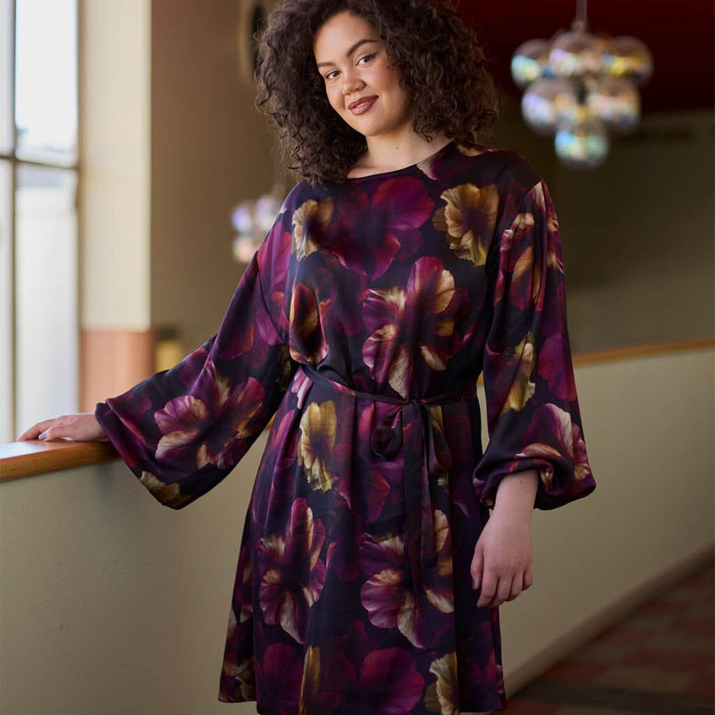 Moonkissed Tunic Dress -Mekko Aikuisten mekko Oh, Oui!