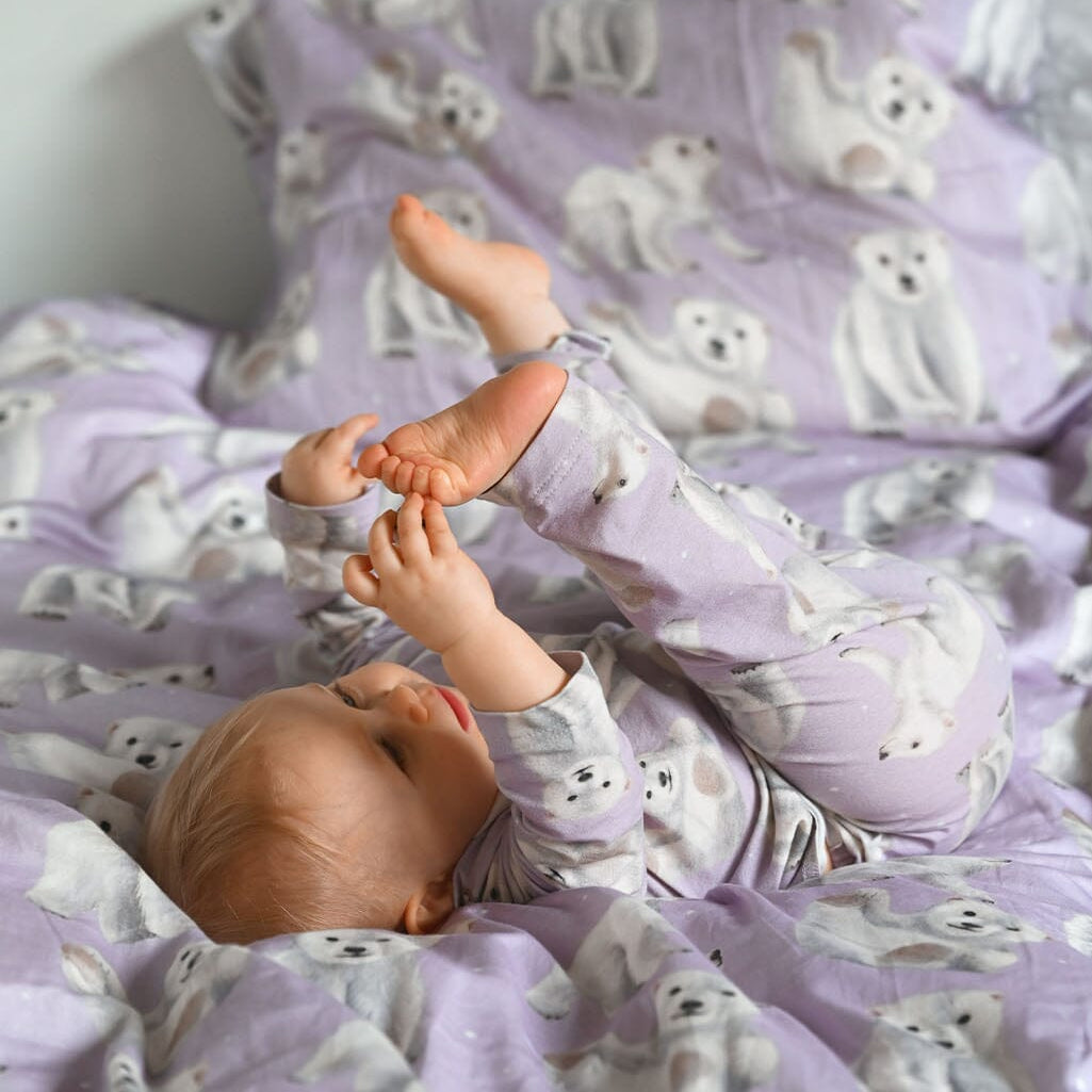 Polar Bears -Pussilakanasetti Baby | Icy Lilac Pussilakana Under the Same Moon Home