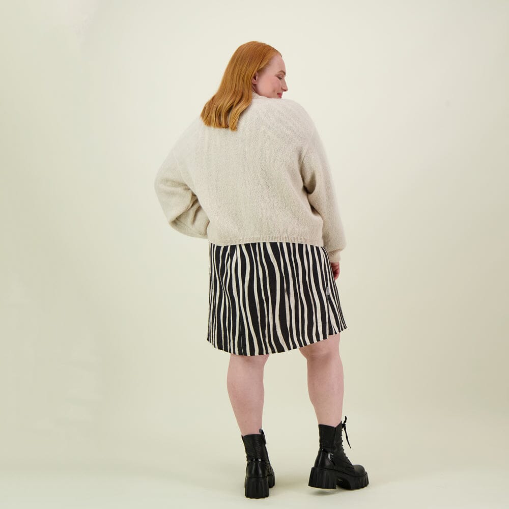 SHORT CARDIGAN | VANILLA Secret Places