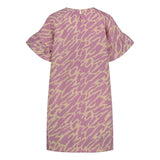 Tuote takaa päin naisten lyhyt suoralinjainen purple-sävyinen mekko kierrätyspolyesterista, frillahihoilla ja sivutaskuilla.