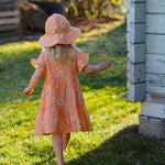 Sweet Daisy Muslin -Kesähattu | Peachy Hattu Dancing In The Sunshine