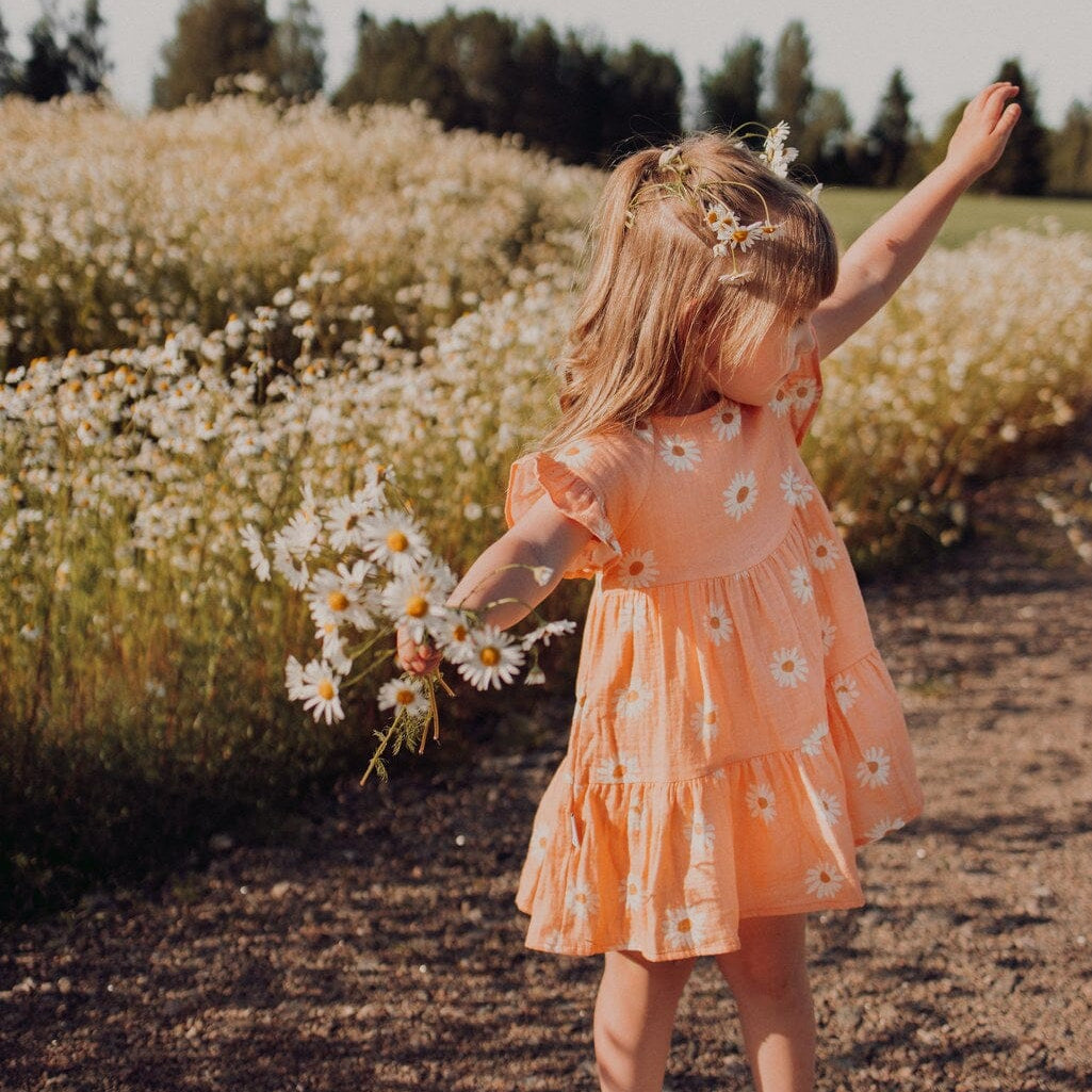 Sweet Daisy Muslin -Mekko | Peachy Mekko Dancing In The Sunshine