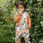 TOGETHER OVERALLS | NOUGAT Housut Kings of the Forest