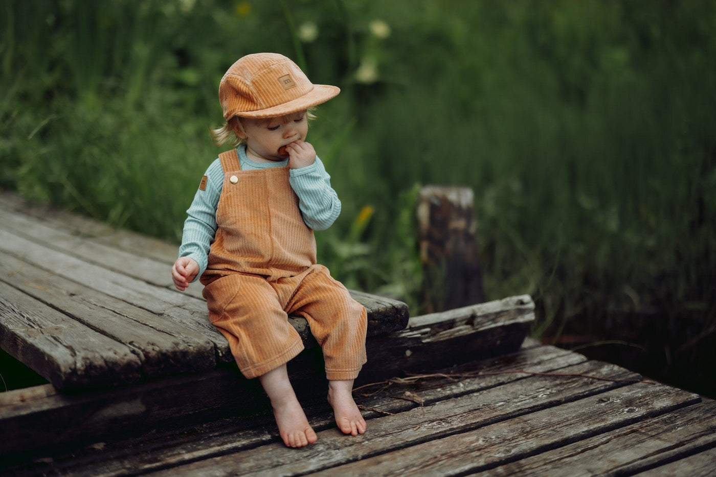 VELOUR BLOCK CAP -LIPPALAKKI | PEANUT Lippalakki Love the Planet