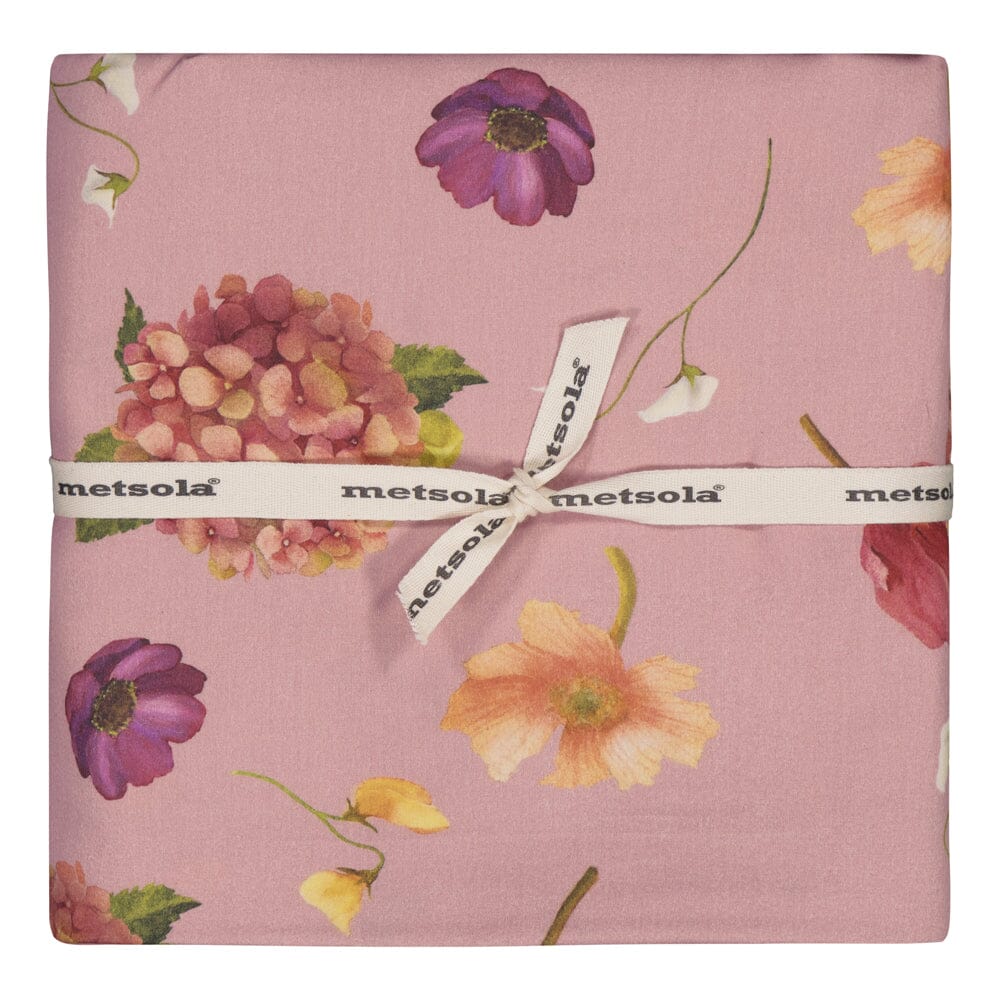 Whispers -Pussilakanasetti Adult | Rosy Pussilakana Under the Same Moon Home