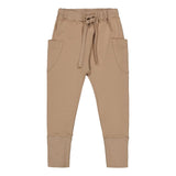 POCKET PANTS, MUDDY BOOTS Metsola
